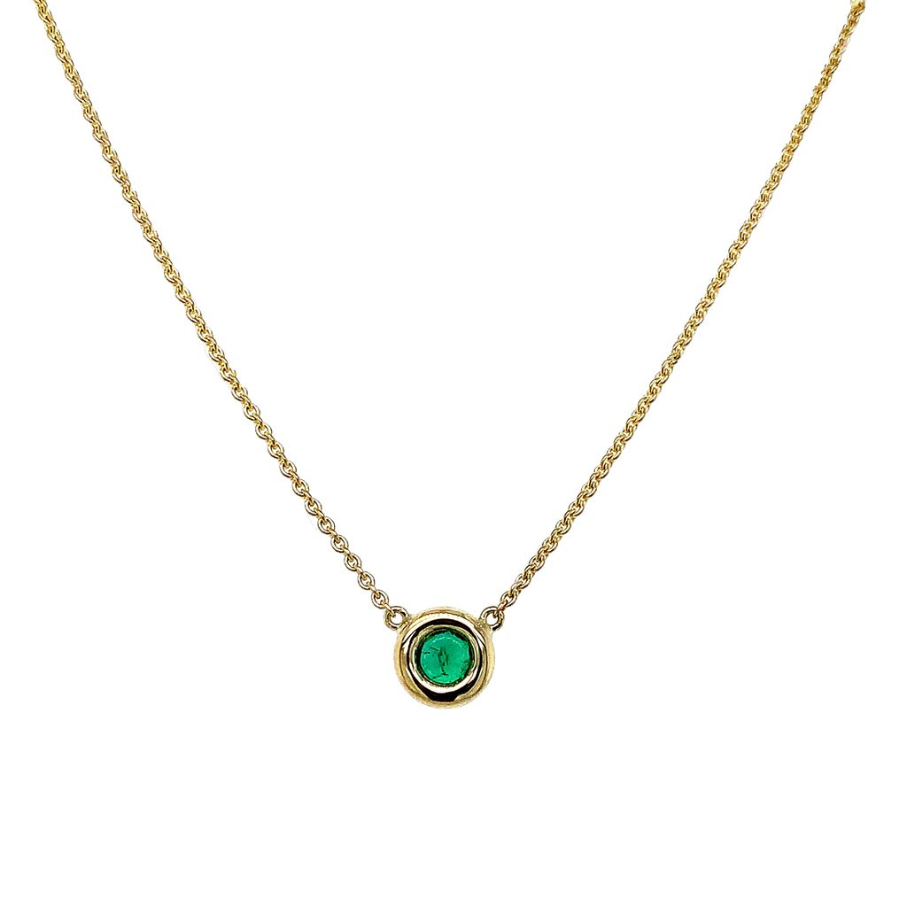 18 Carat White Gold Emerald & Diamond Pendant – Sheer Brilliance Jewellers