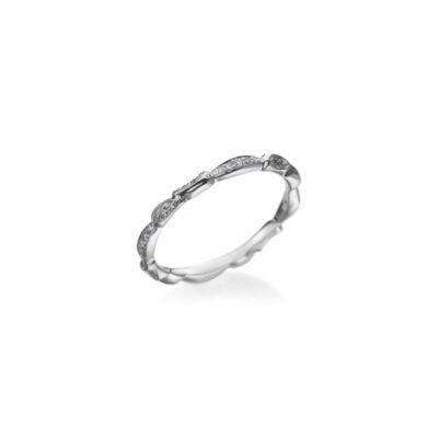 Lily of the Valley Pavé-set Diamond Wedding Band in Platinum