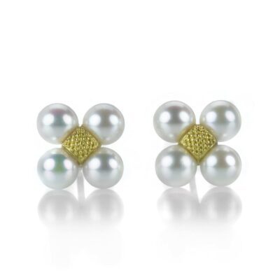 "Sequence" Pearl Stud Earrings in Yellow Gold