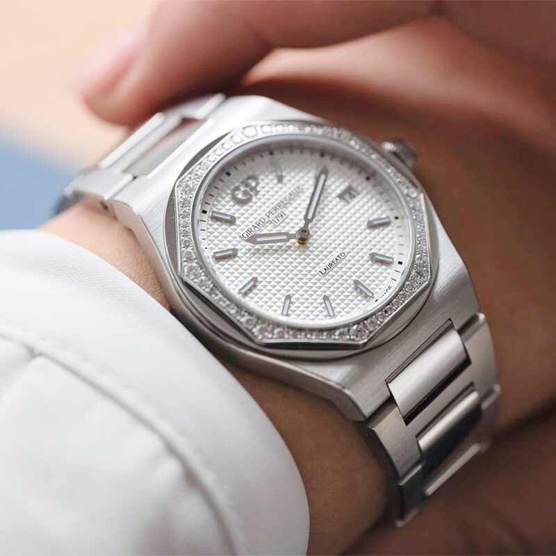 Laureato Diamond Bezel Silver Dial 34mm in Stainless Steel