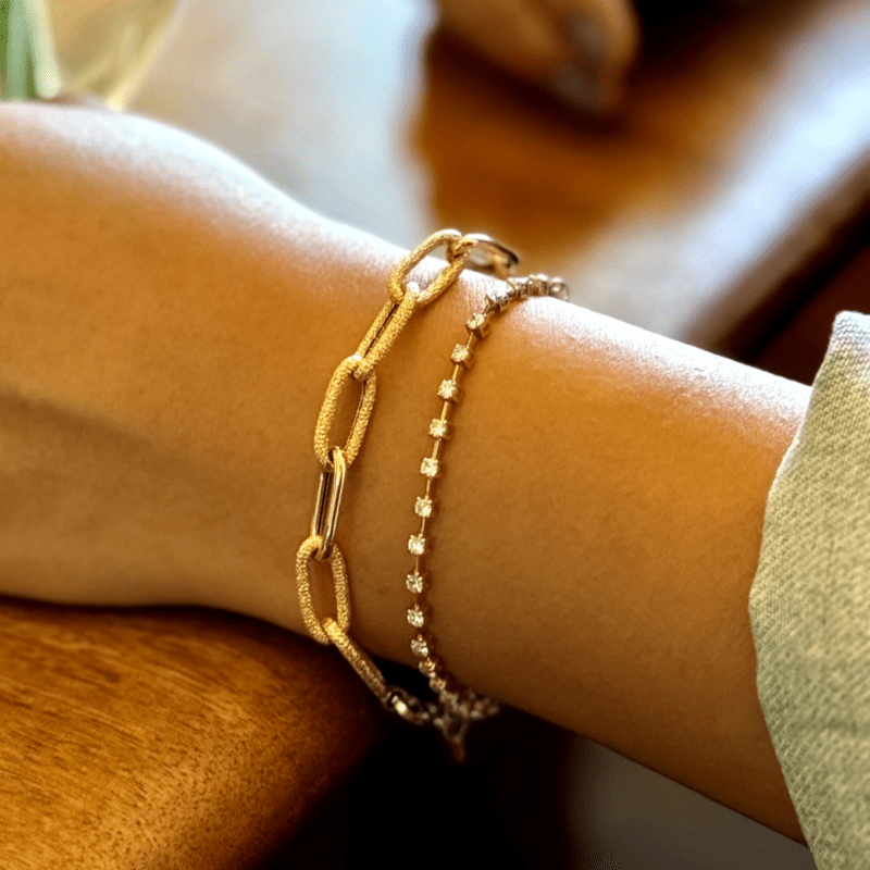 1.29 carat Diamond Interval Tennis Bracelet in Yellow Gold