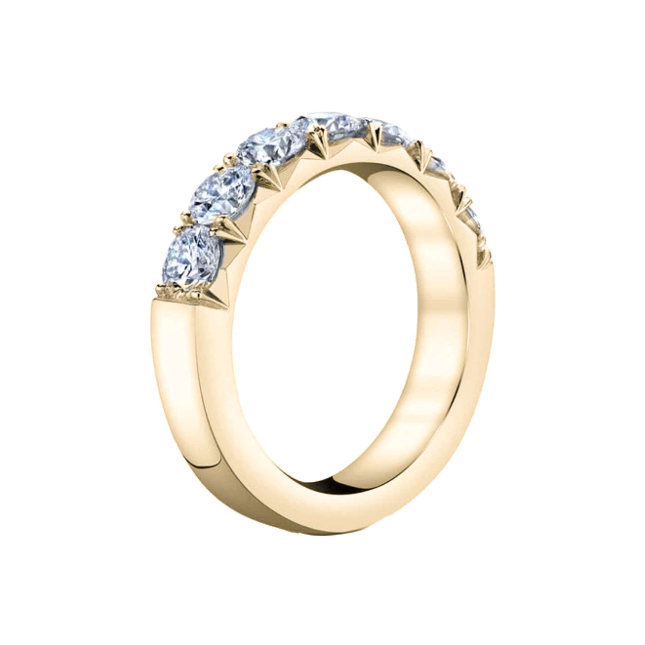 0.87 carat Round Brilliant cut French set Wedding Band in Yellow Gold - Image 3